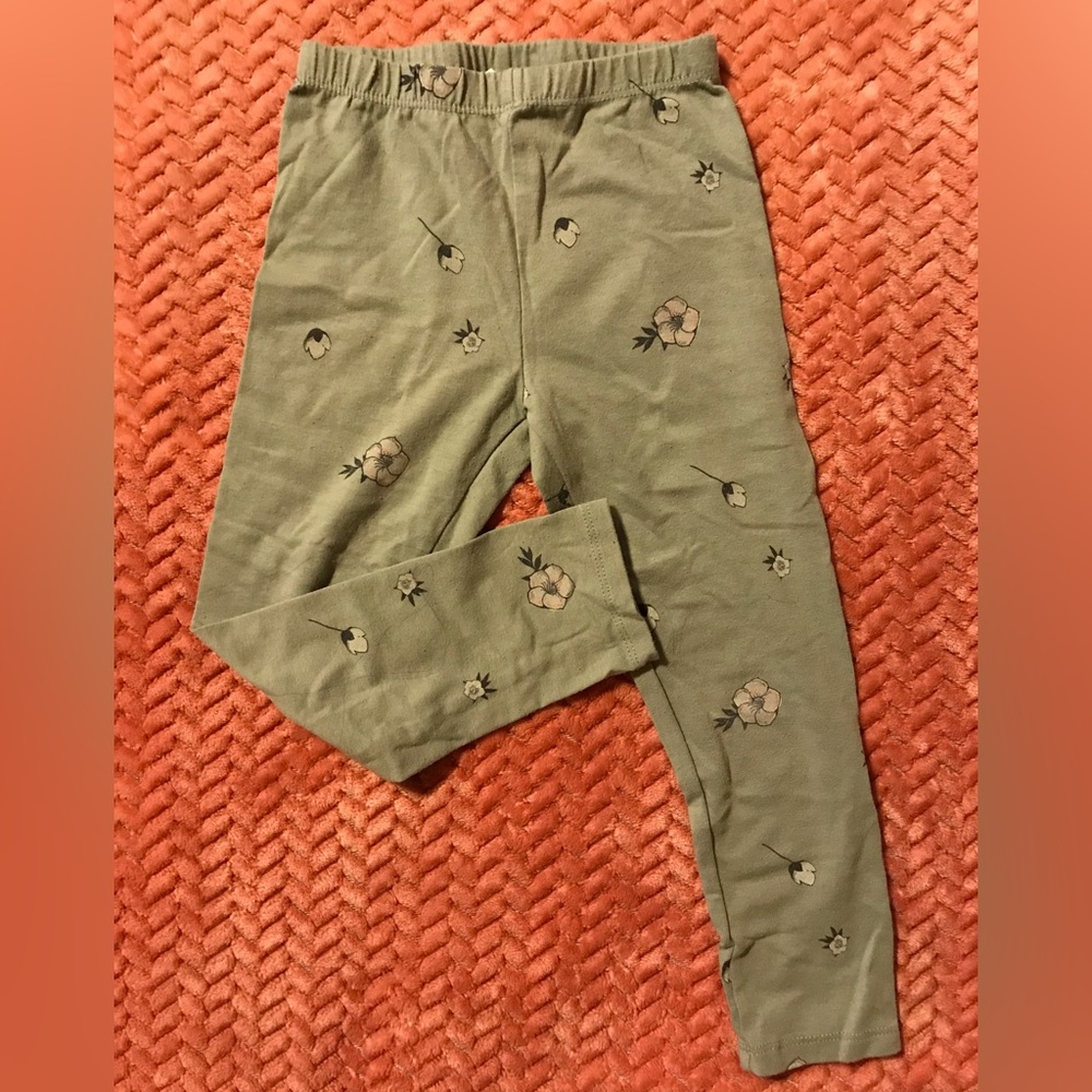 Jessica Simpson green floral print bottoms